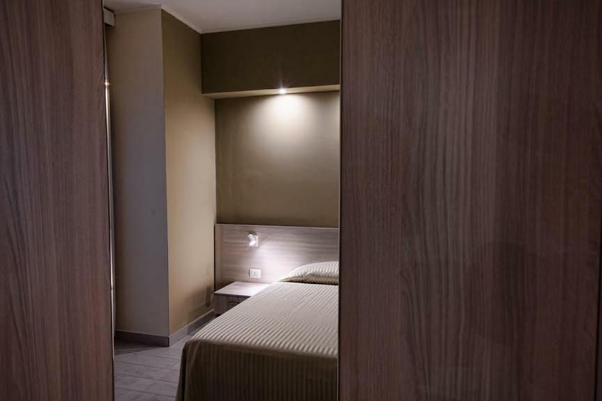 Hotel Scacciapensieri Nettuno Extérieur photo