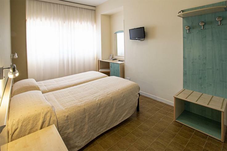 Hotel Scacciapensieri Nettuno Extérieur photo